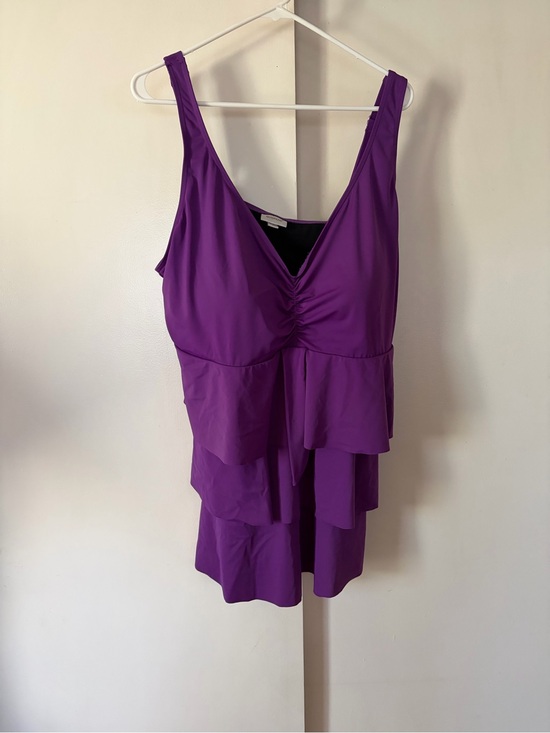 Avenue Other - Sleeveless Purple Ruffled Women's Swim shirt